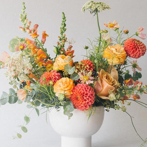 
                
                    Load image into Gallery viewer, Luxe Blooms
                
            
